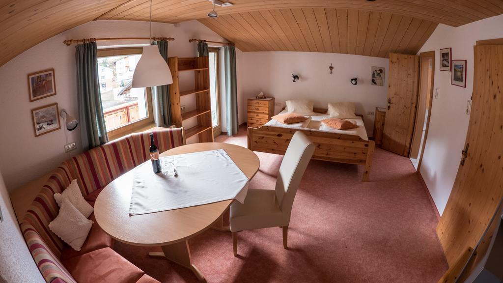 Haus Arnika Hotel Nauders Luaran gambar
